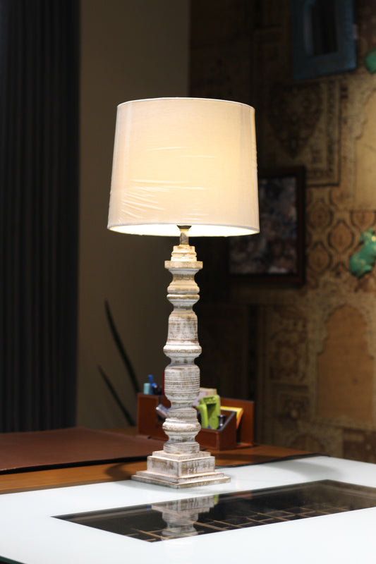 Table Lamp White Distress