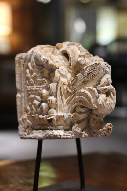 Carved wooden décor inspired by traditional designs